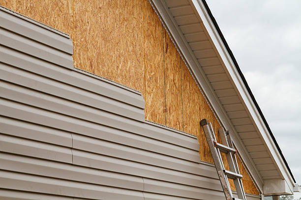 24/7 Emergency Storm Damage Siding Repair experts in Westwood, MA